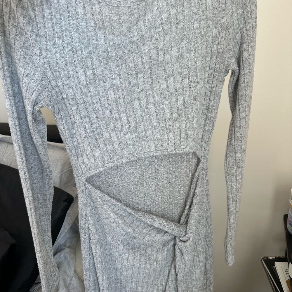 SHEIN Gray V-Neck Long Sleeve Bodycon Dress